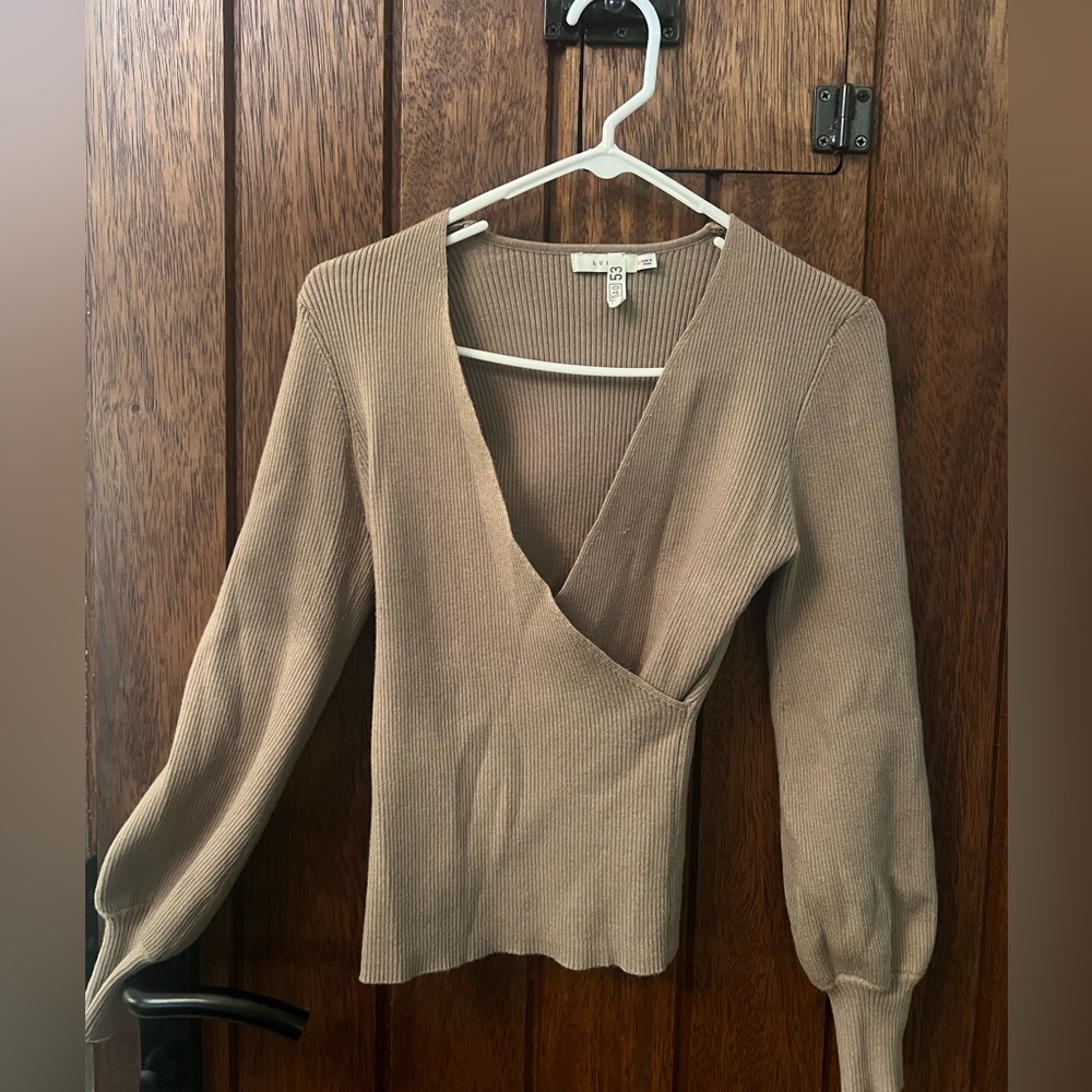Lush wrap sweater